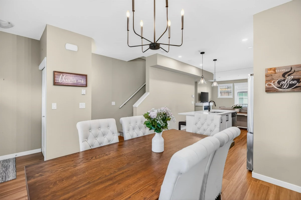 Kitchen Photo of 110 13819 232 Street, Maple Ridge, BC