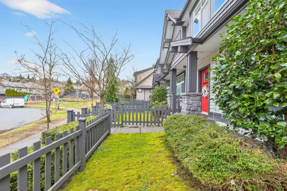 Living Room Photo of 110 13819 232 Street, Maple Ridge, BC