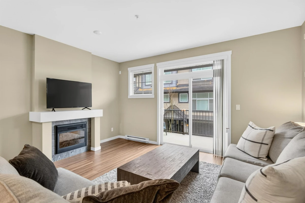 Primary Bathroom Photo of 110 13819 232 Street, Maple Ridge, BC