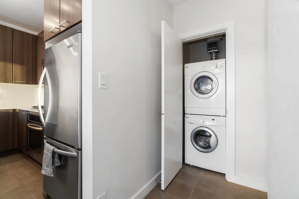 Basement Recreation Room Photo of 1909 2955 Atlantic Avenue, Coquitlam, BC