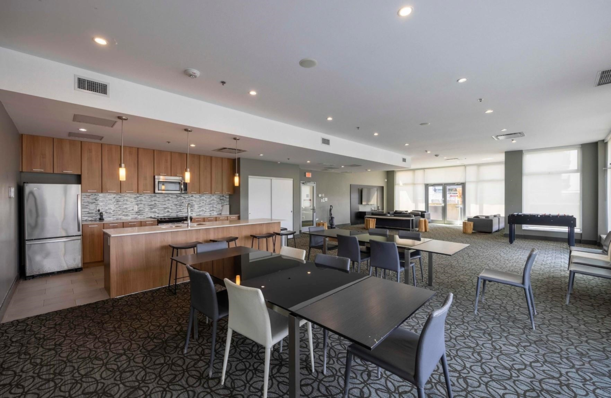 Garage Interior Photo of 1909 2955 Atlantic Avenue, Coquitlam, BC