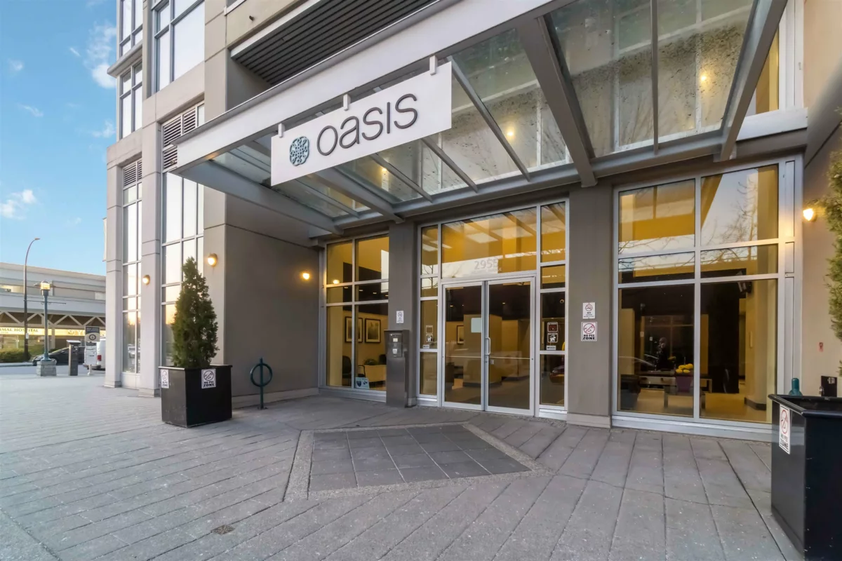 Pantry Photo of 1909 2955 Atlantic Avenue, Coquitlam, BC