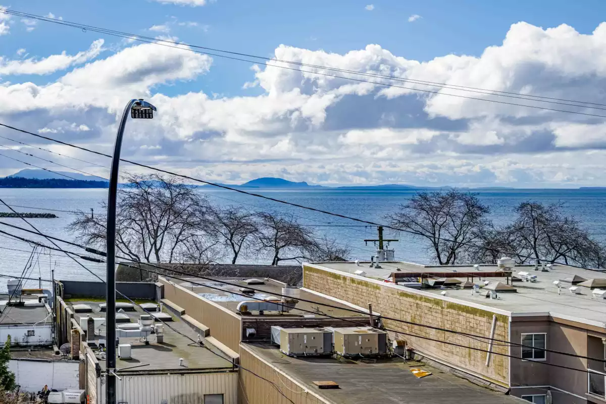 Street View Photo of 2 14985 Victoria Avenue, White Rock, BC