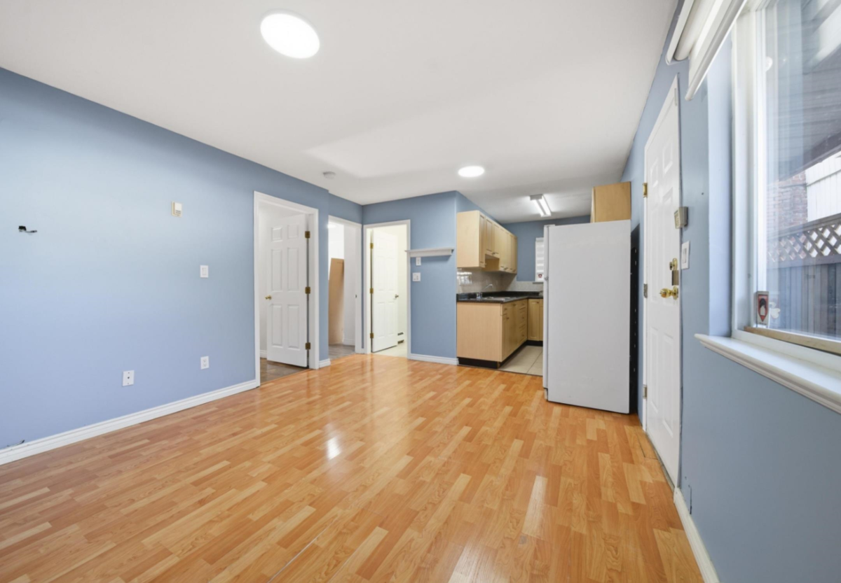 Office / Den Photo of 13155 110 Avenue, Surrey, BC