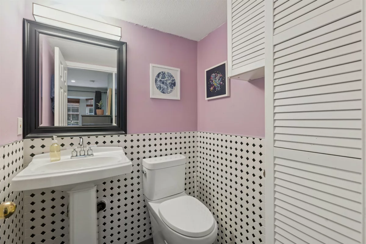 Dining Area Photo of 102 1689 E 4th Avenue, Vancouver, BC