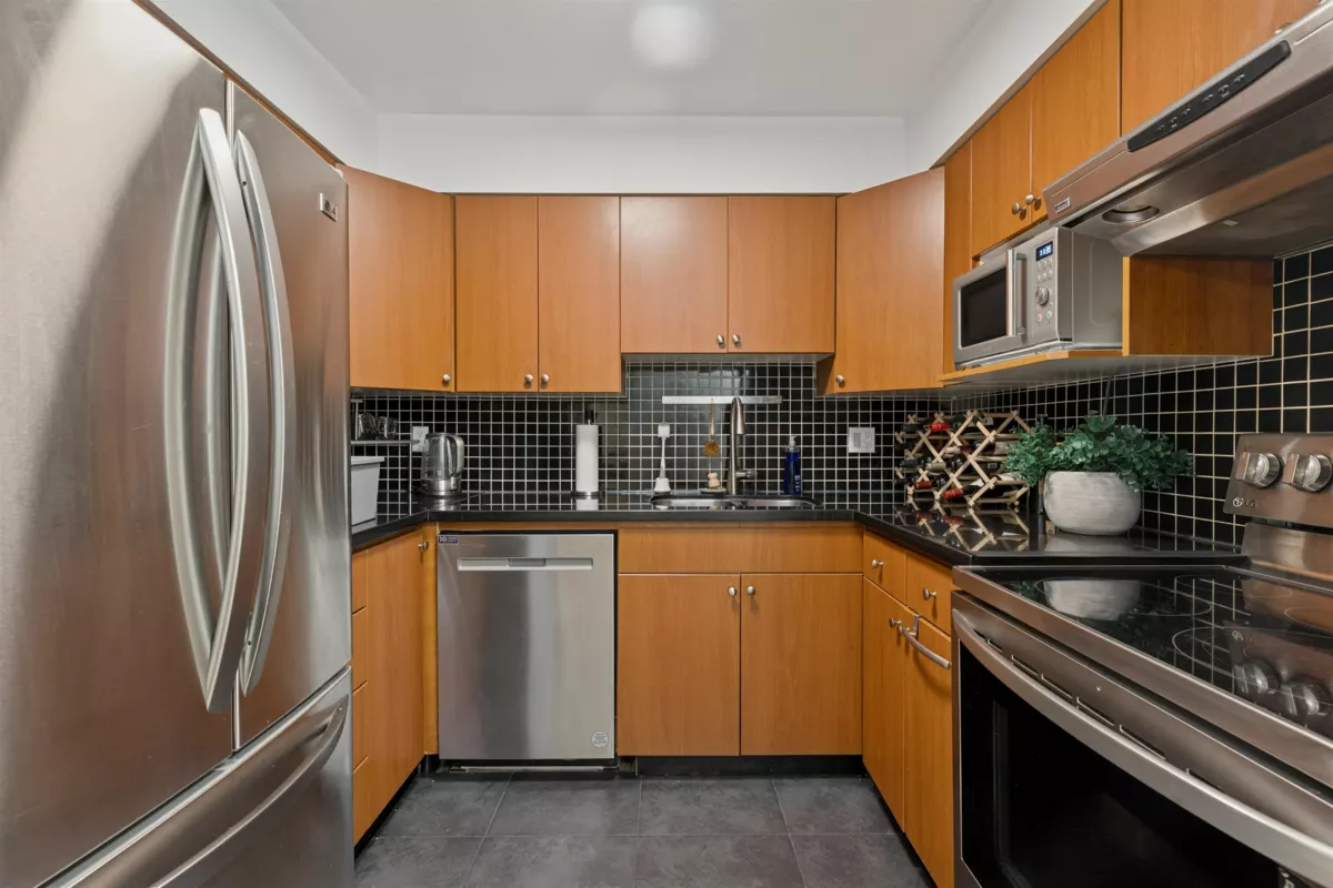 Kitchen Photo of 102 1689 E 4th Avenue, Vancouver, BC