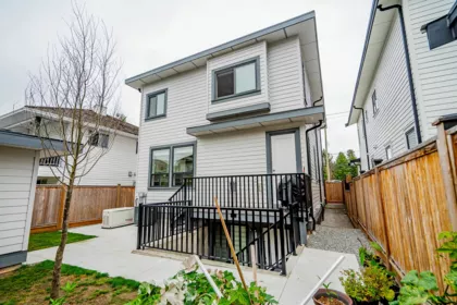 Hot Tub / Spa Photo of 11120 84 Avenue, Delta, BC