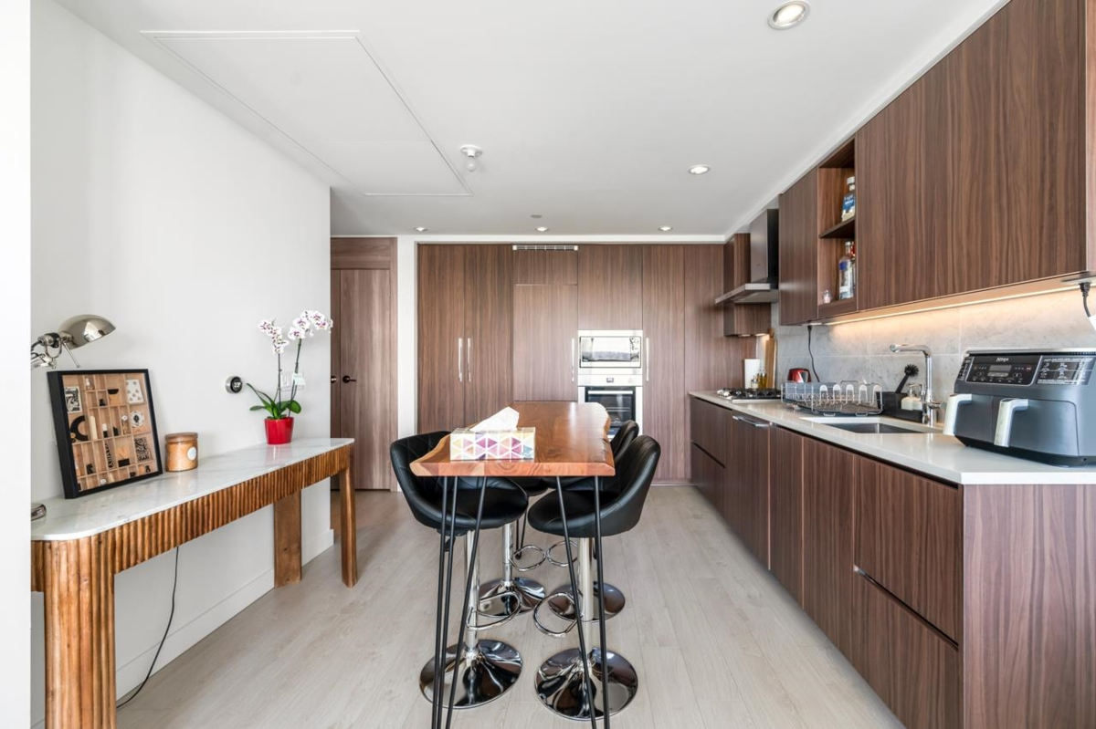 Living Room Photo of 3201 4720 Lougheed Highway, Burnaby, BC