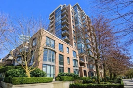 1105 170 W 1st Street, North Vancouver, BC