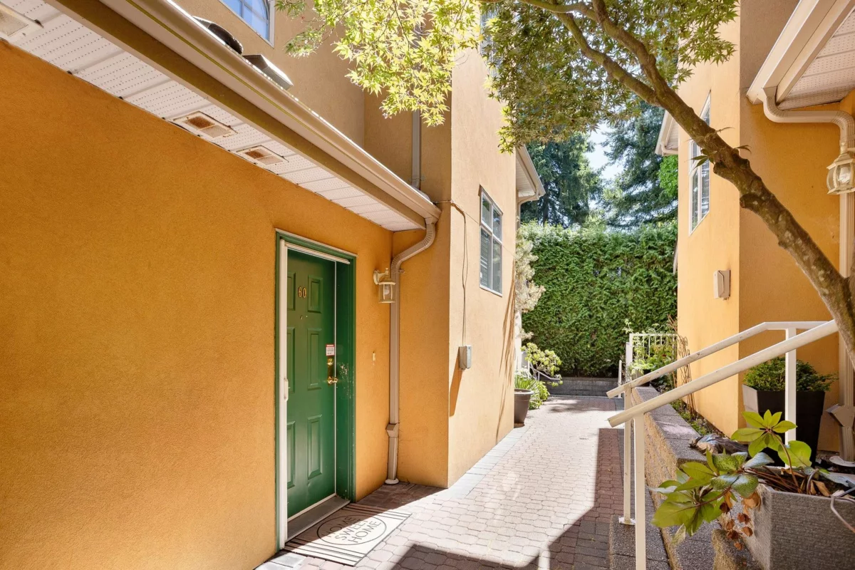 Dining Area Photo of 60 3436 Terra Vita Place, Vancouver, BC