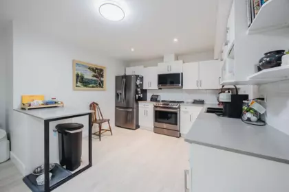 Laundry Room Photo of 8077 169 Street, Surrey, BC