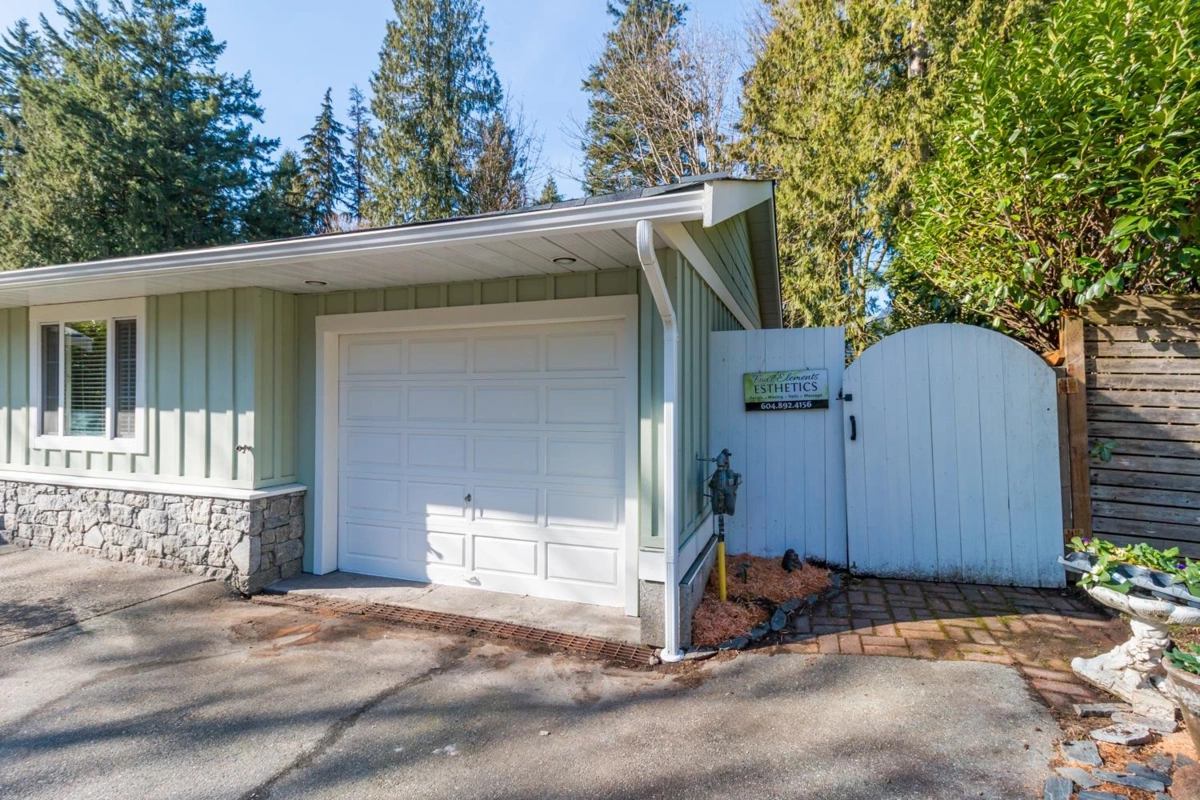 Backyard Photo of 40409 Perth Drive, Squamish, BC