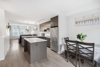 Kitchen Photo of 97 32633 Simon Avenue, Abbotsford, BC