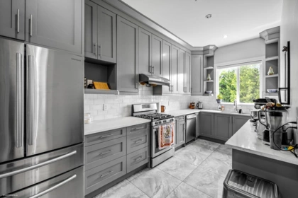 Kitchen Photo of 12010 265a Street, Maple Ridge, BC