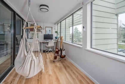 Hallway Photo of 307 15272 19 Avenue, Surrey, BC