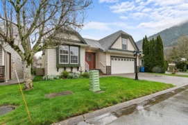 9 349 Walnut Avenue, Harrison Hot Springs, BC