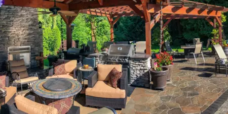 Garden / Landscaping Photo of 9740 210 Street, Langley, BC