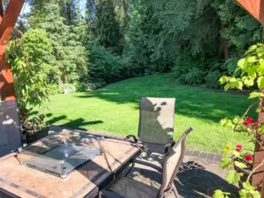 Hot Tub / Spa Photo of 9740 210 Street, Langley, BC