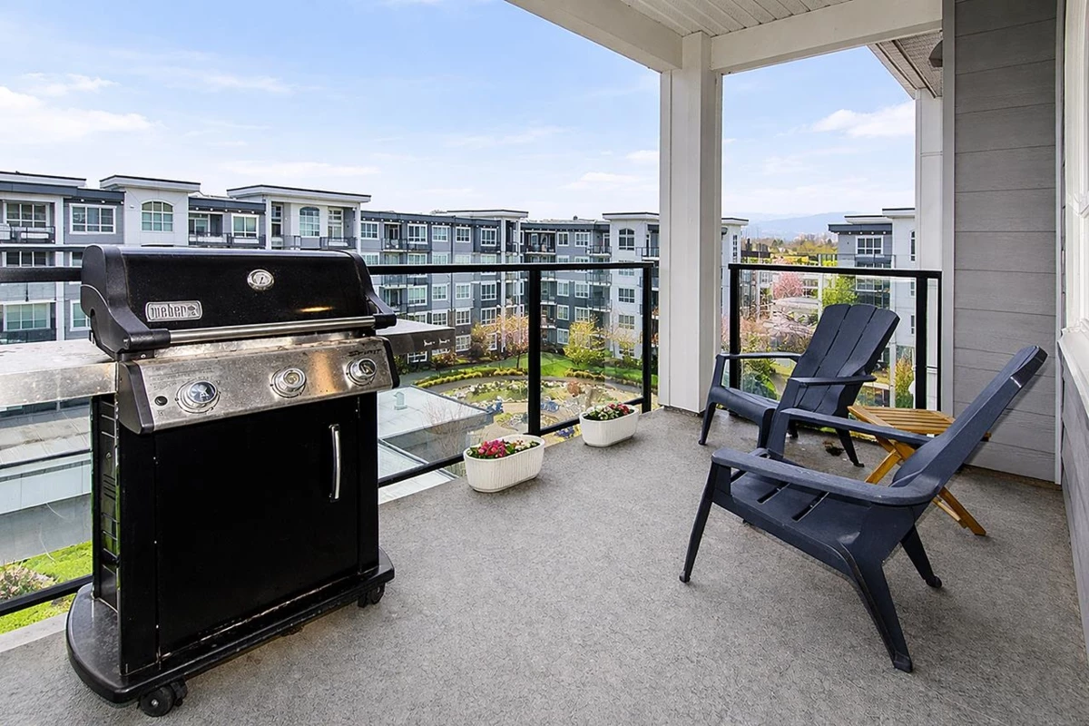 Dining Area Photo of 3614 2180 Kelly Avenue, Port Coquitlam, BC