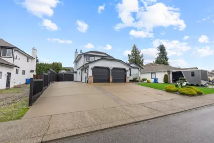 3470 Chase Street, Abbotsford, BC, Abbotsford — Single Family Residence for sale