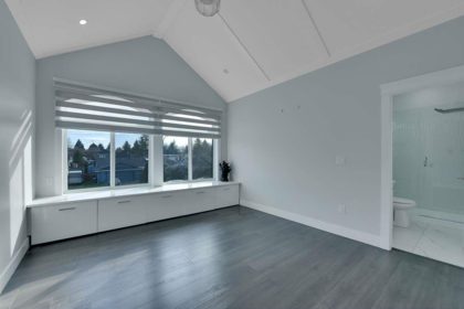 Backyard Photo of 16945 60 Avenue, Surrey, BC