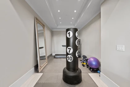Basement Recreation Room Photo of 3185 Benbow Road, West Vancouver, BC