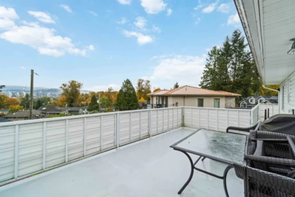 Front Yard Photo of 4037 Nithsdale Street, Burnaby, BC