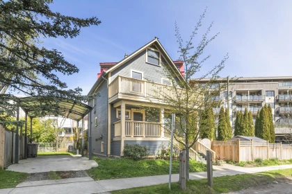 925 E 19th Avenue, Vancouver, BC, Vancouver — Single Family Residence for sale