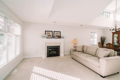 Basement Recreation Room Photo of 19 14877 33 Avenue, Surrey, BC