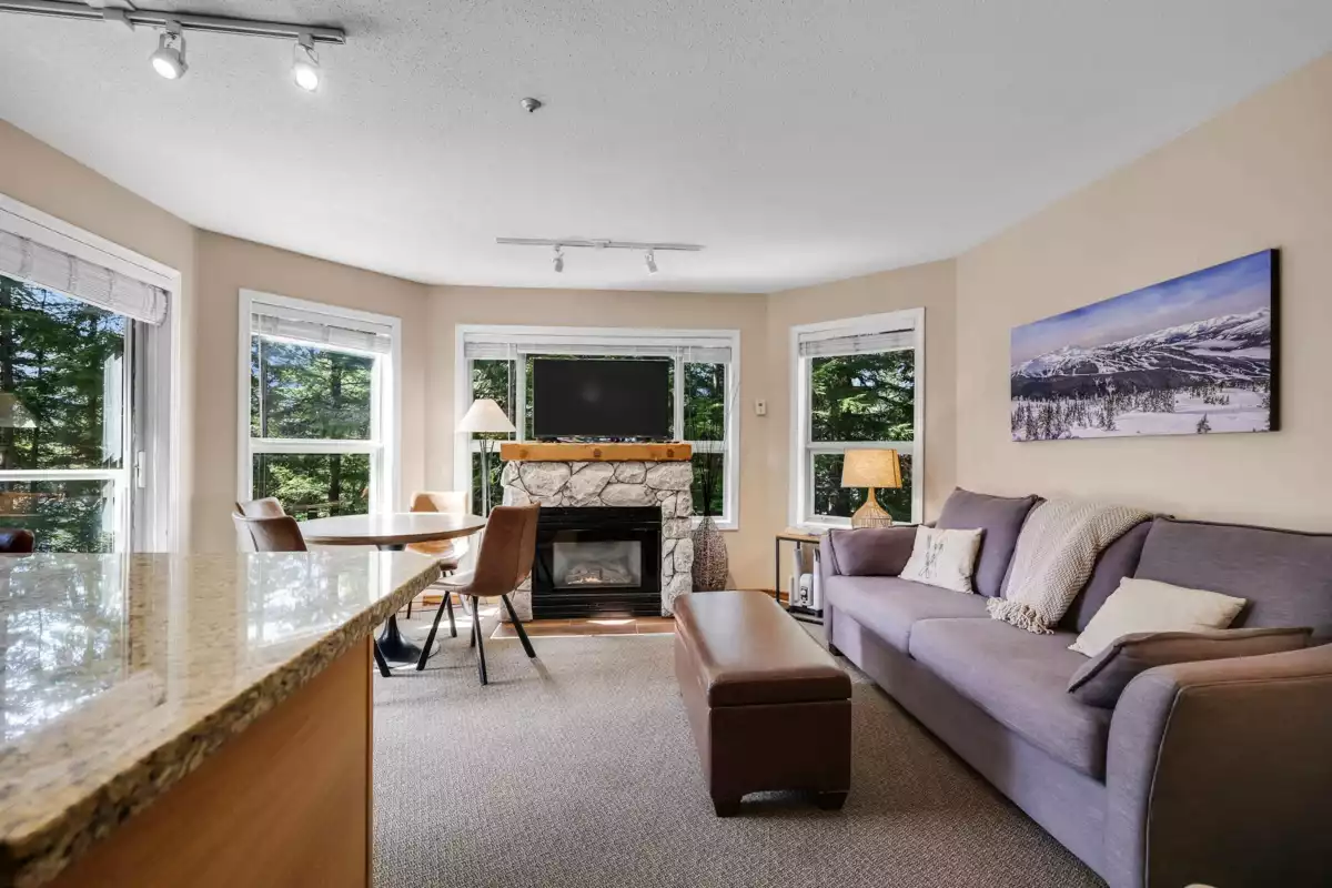 Dining Area Photo of 212 4800 Spearhead Drive, Whistler, BC