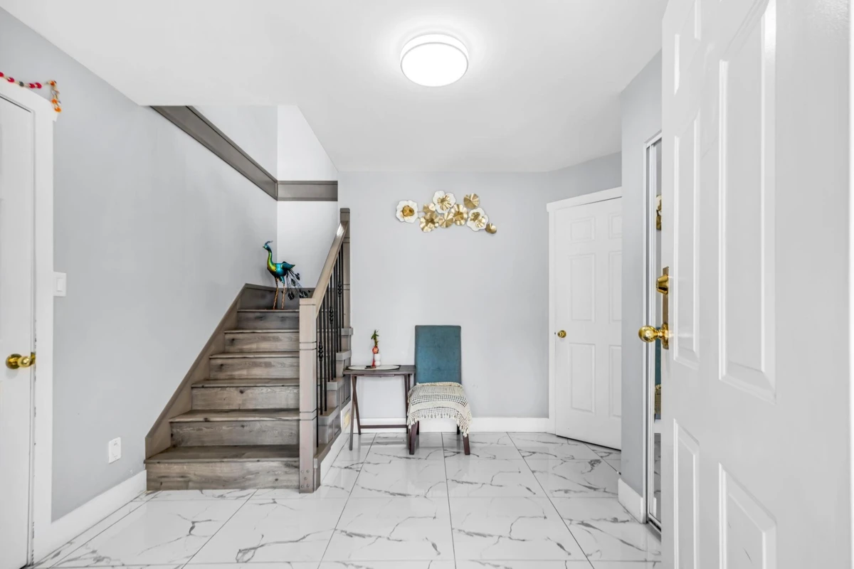 Family Room Photo of 2 3770 Clearbrook Road, Abbotsford, BC