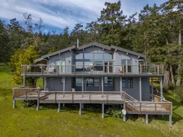 379 Mary Ann Point Road, Galiano Island, BC, Galiano Island — Single Family Residence for sale