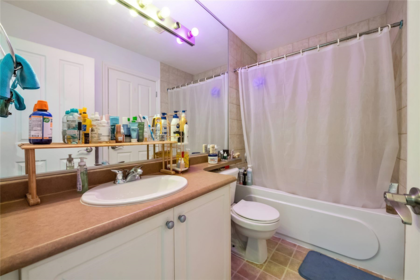 Basement Recreation Room Photo of 37 16760 61 Avenue, Surrey, BC
