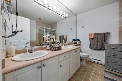 Guest Bathroom Photo of 37 16760 61 Avenue, Surrey, BC