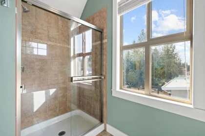 Powder Room Photo of 1 3008 Ash Street, Abbotsford, BC