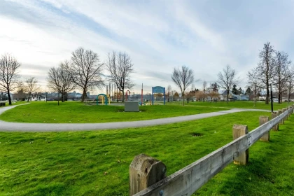 Backyard Photo of 12717 114 Avenue, Surrey, BC