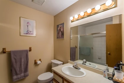 Office / Den Photo of 12717 114 Avenue, Surrey, BC