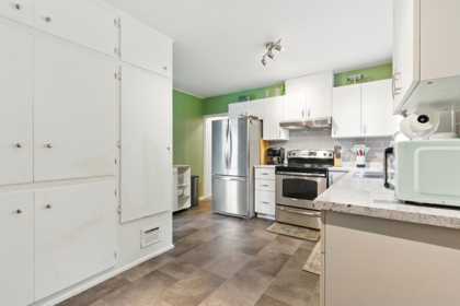 Guest Bathroom Photo of 8687 Elm Drive, Chilliwack, BC