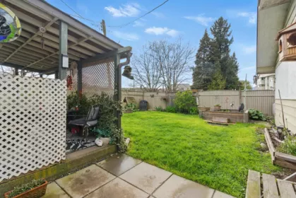 Outdoor Kitchen Photo of 8687 Elm Drive, Chilliwack, BC