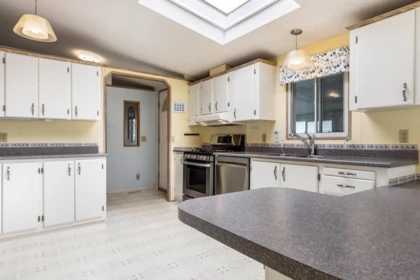 Breakfast Nook Photo of 136 9055 Ashwell Road, Chilliwack, BC