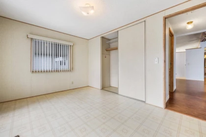 Entry Foyer Photo of 136 9055 Ashwell Road, Chilliwack, BC