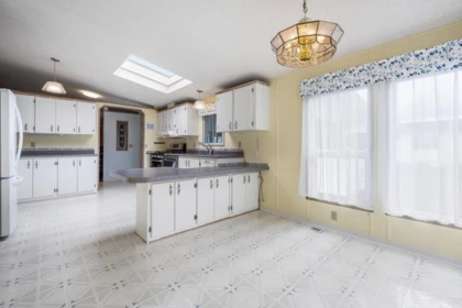 Walk-In Closet Photo of 136 9055 Ashwell Road, Chilliwack, BC