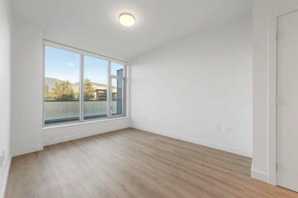 Bedroom 4 Photo of 307 755 Harbourside Drive, West Vancouver, BC