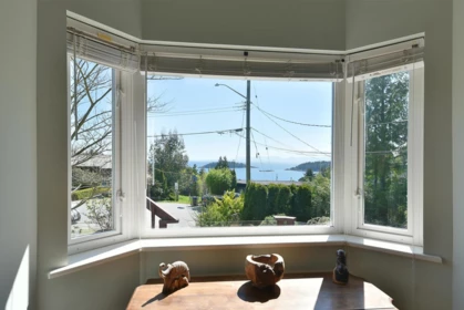 Breakfast Nook Photo of 6508 Lynnwood Court, Sechelt, BC