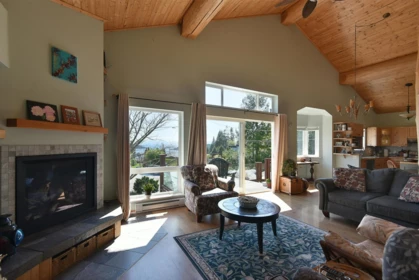Kitchen Photo of 6508 Lynnwood Court, Sechelt, BC