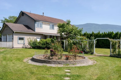 Outdoor Kitchen Photo of 5007 Boundary Road, Abbotsford, BC