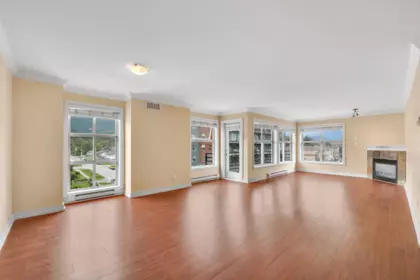 403 1310 Victoria Street, Squamish, BC, Squamish — Apartment/Condo for sale