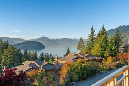 8534 Seascape Court, West Vancouver, BC, Howe Sound — 3 bed townhouse for sale