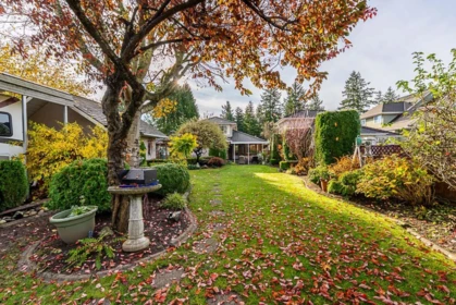 Swimming Pool Photo of 16545 10 Avenue, Surrey, BC