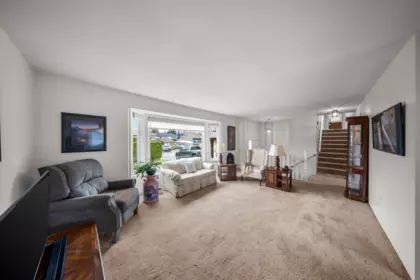 11854 Blakely Road, Pitt Meadows, BC, Pitt Meadows — Single Family Residence for sale